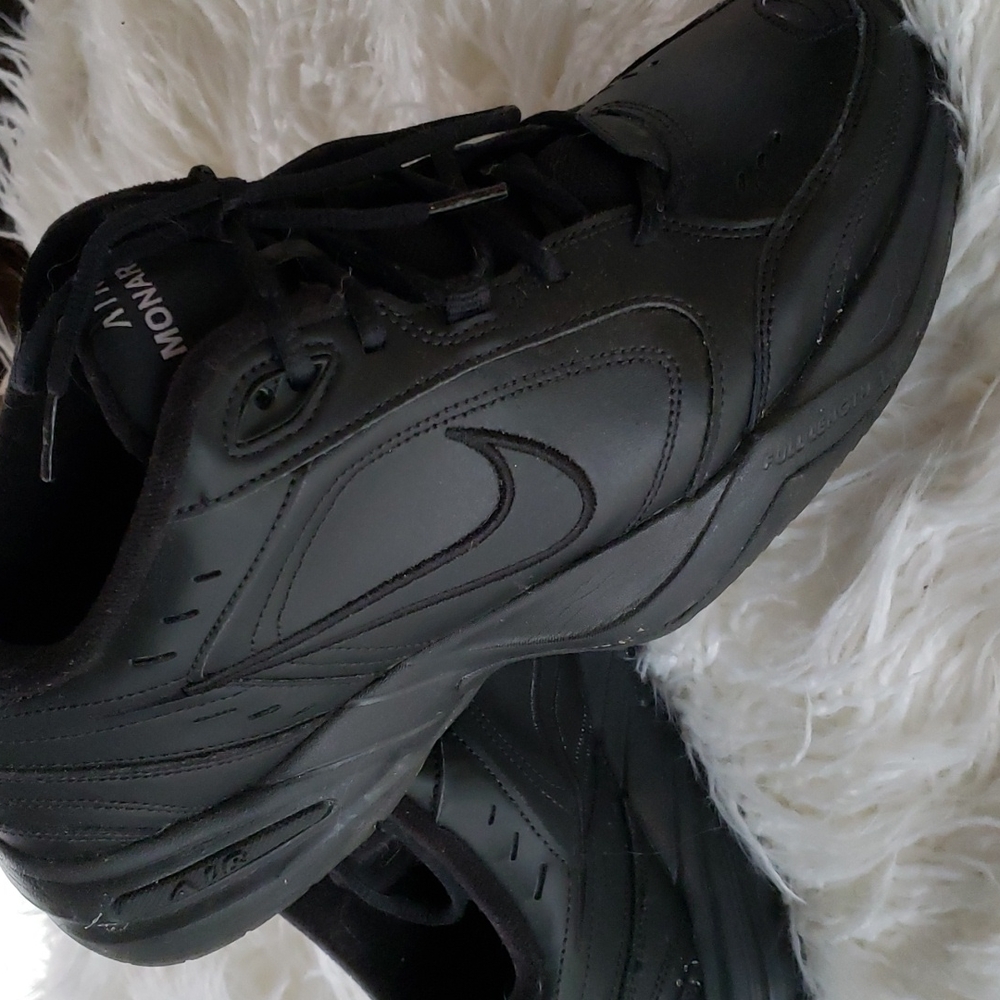 Nike Air Monarch sneaker
